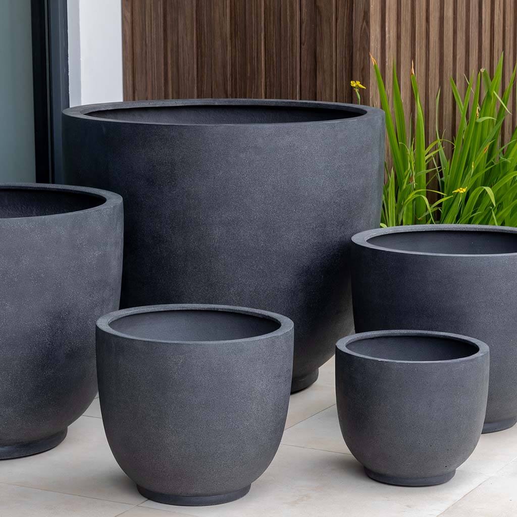XS Danilo Planter - Charcoal P-Lite