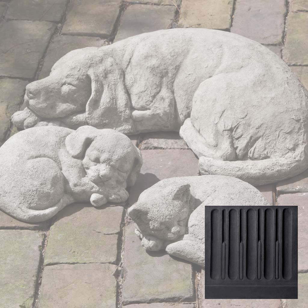 Curled Dog, Small