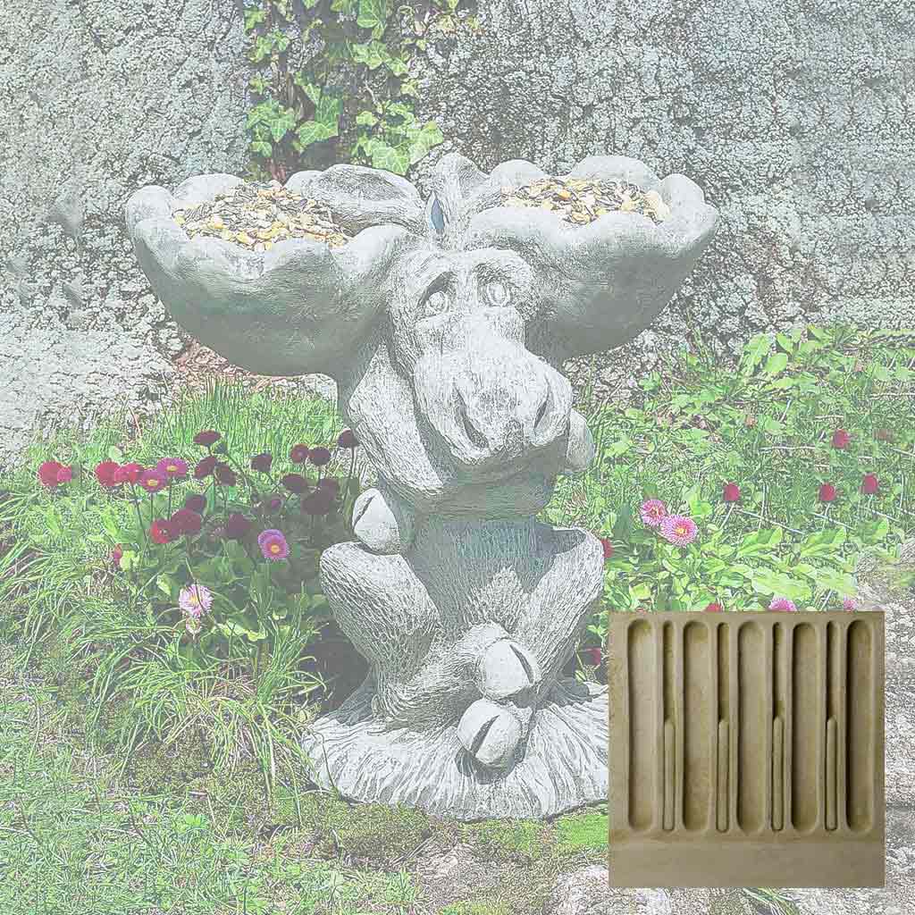 Moose Birdbath/Feeder