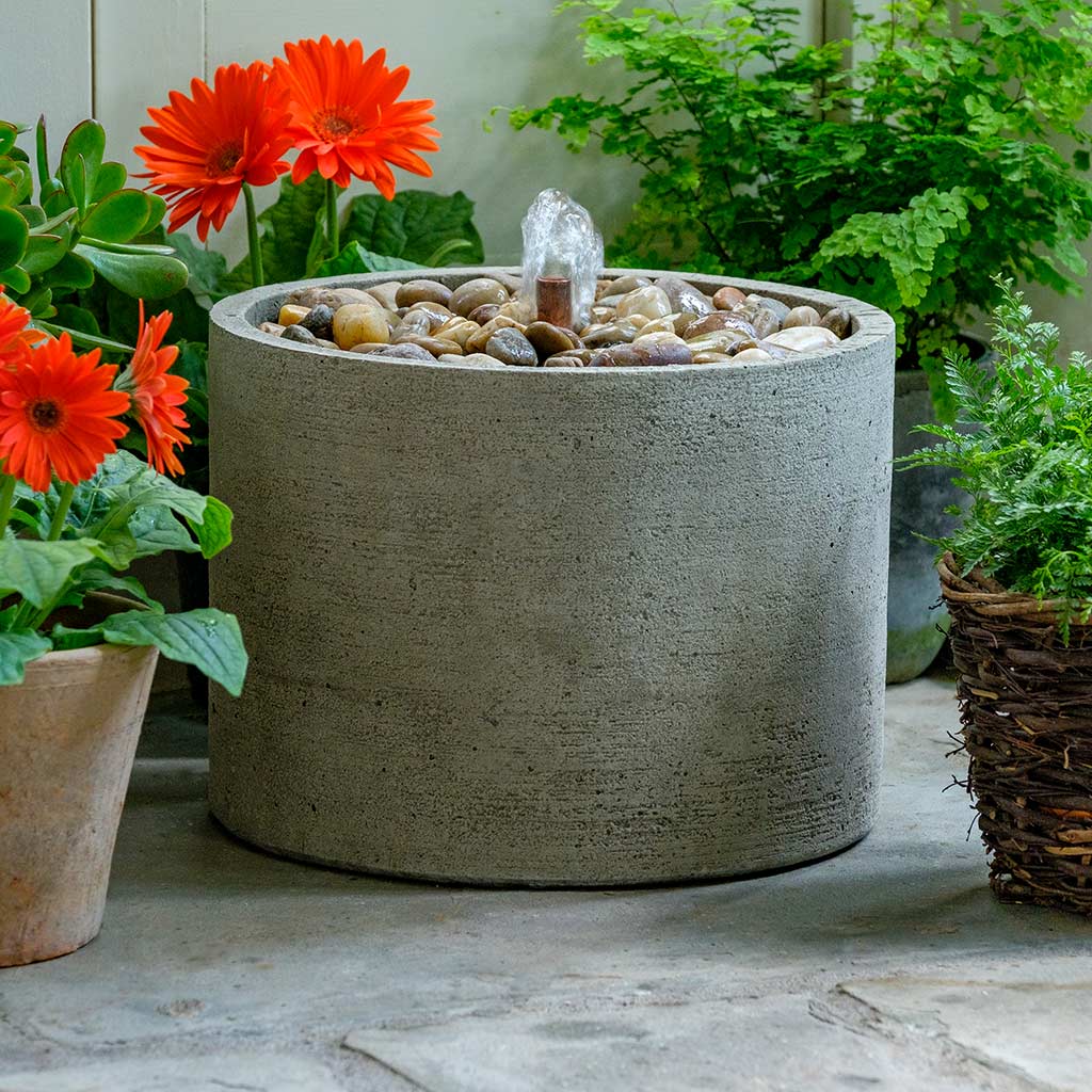Salinas Pebble Fountain, Low