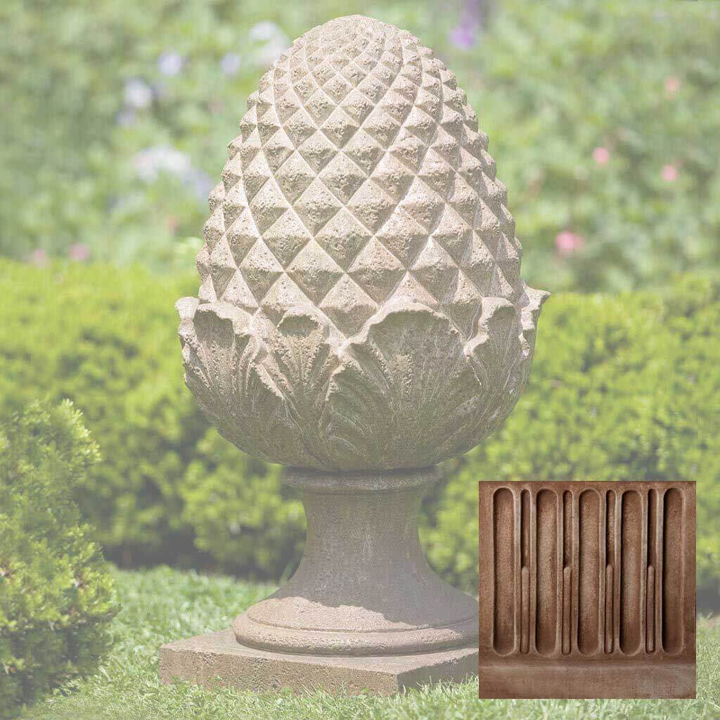 Williamsburg Grand Pinecone