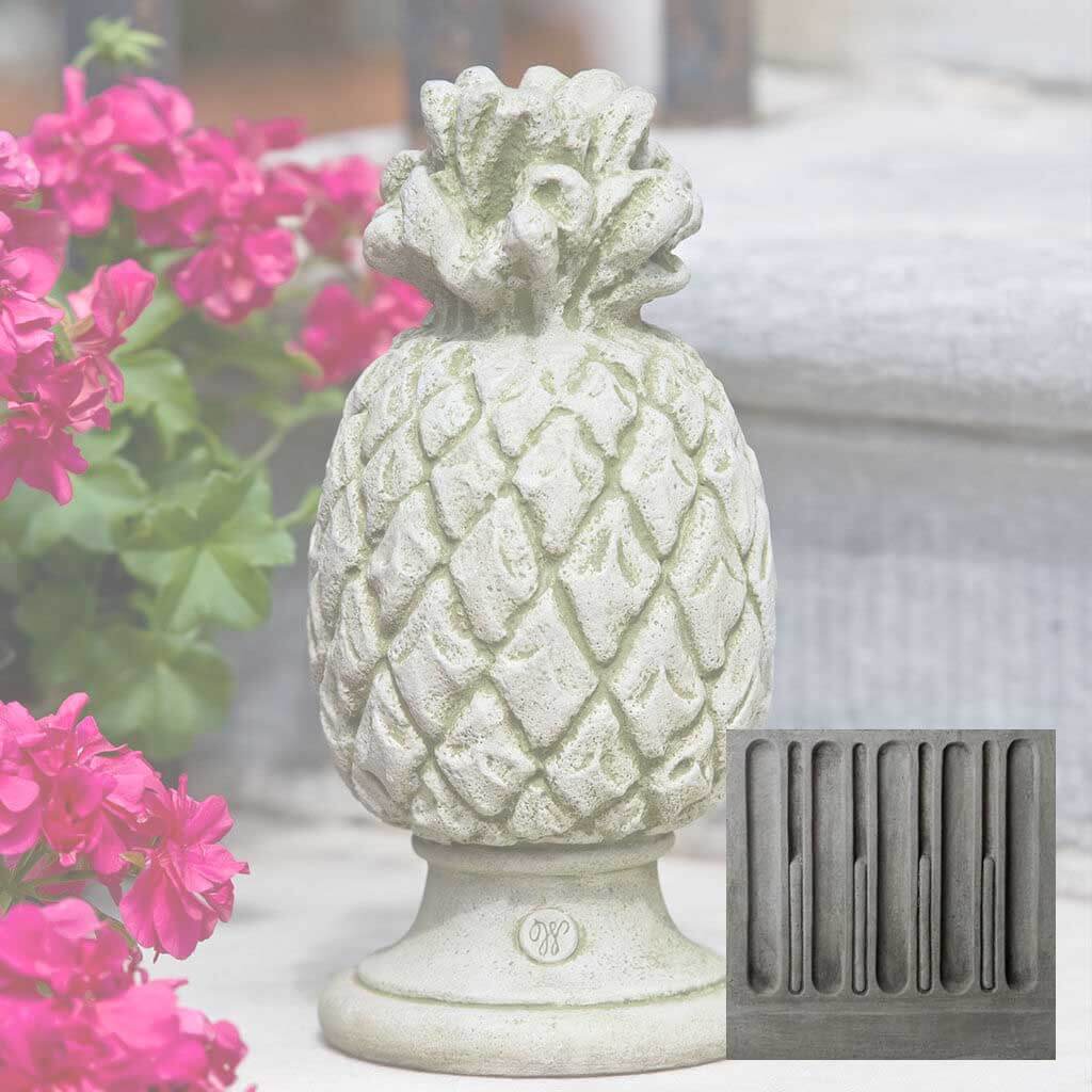 Williamsburg Pineapple Finial