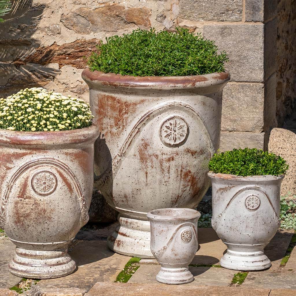 Avignon Planter - Crema Antico - S/4