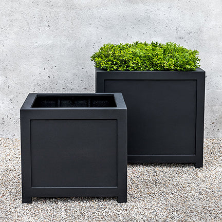 Sm Oxford Square Planter - Onyx Black Lite