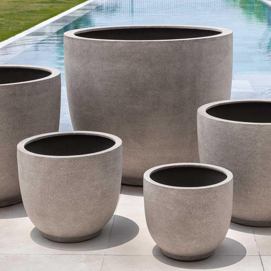 Sm Danilo Planter - Riverstone P-Lite