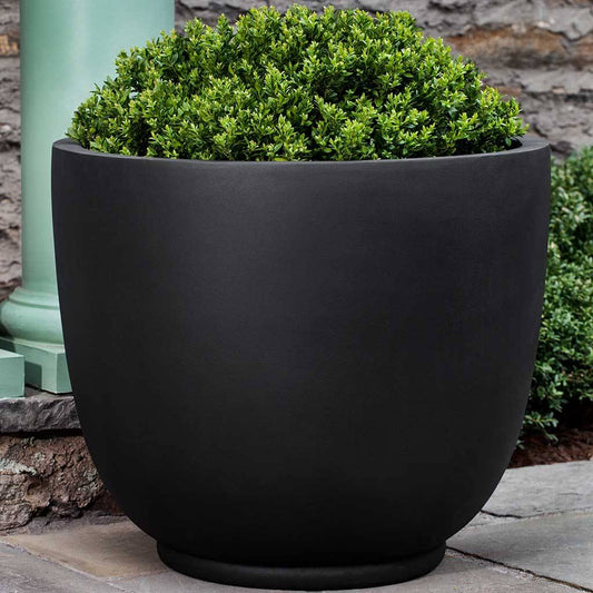 Sm Danilo Planter - Onyx Black Lite