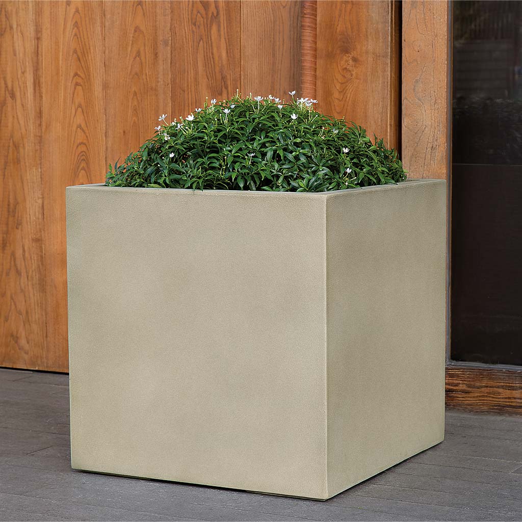 Farnley Planter 2828 - Ivory Lite