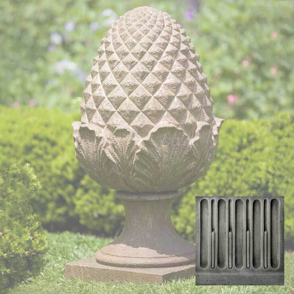 Williamsburg Grand Pinecone