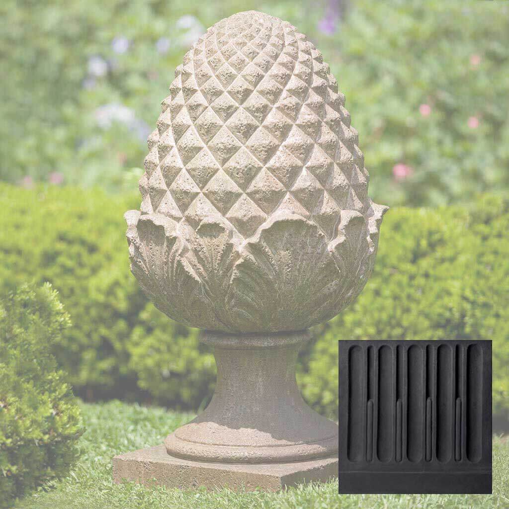 Williamsburg Grand Pinecone